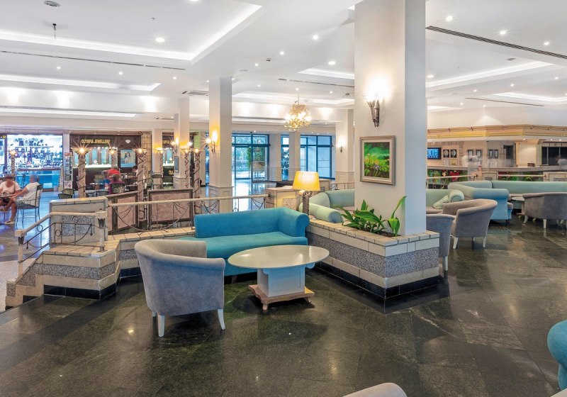 Ausstattung & Service