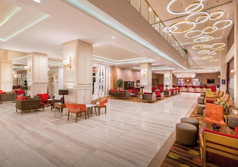 Ausstattung & Service