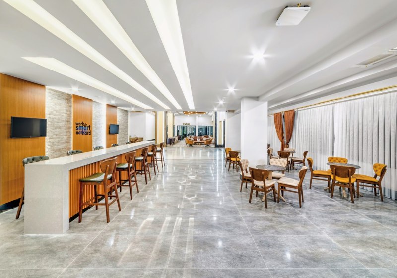 Ausstattung & Service