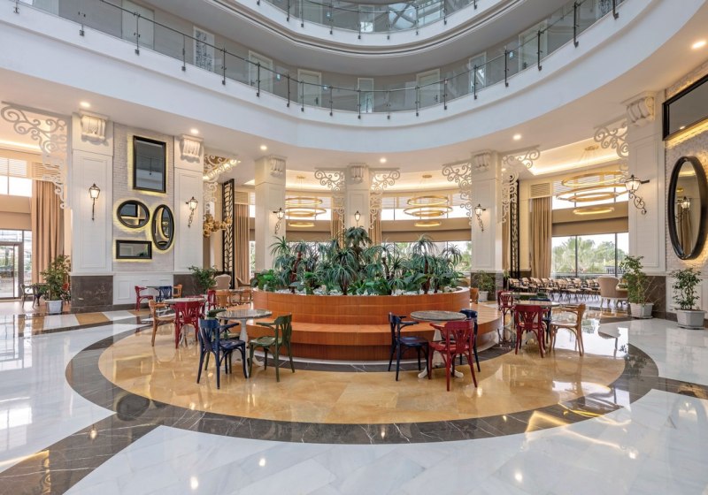 Ausstattung & Service