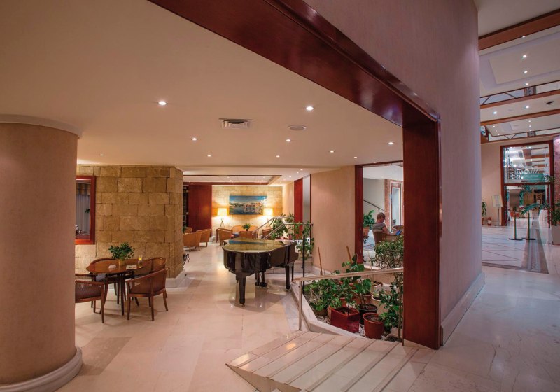 Beispiel: Ausstattung & Service