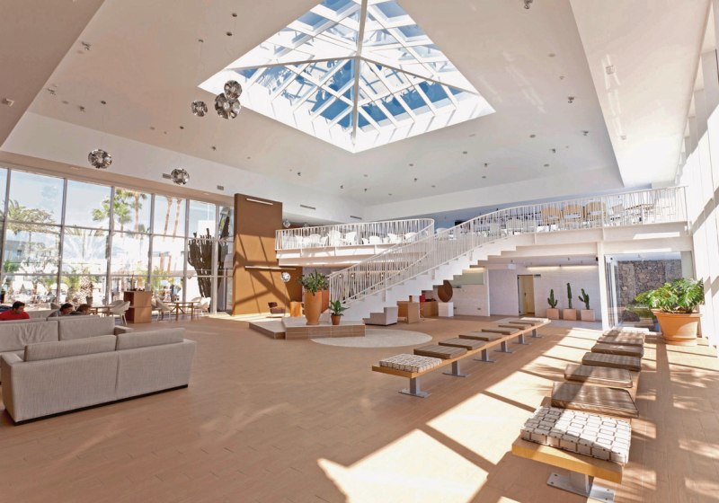 Ausstattung & Service