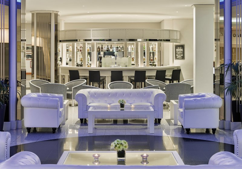 Ausstattung & Service