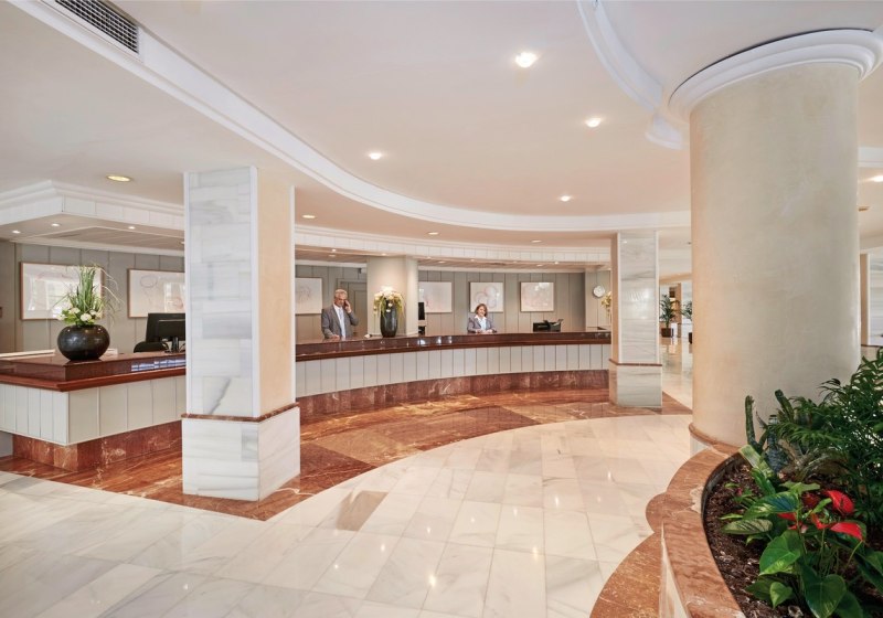 Ausstattung & Service