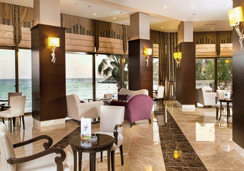 Ausstattung & Service