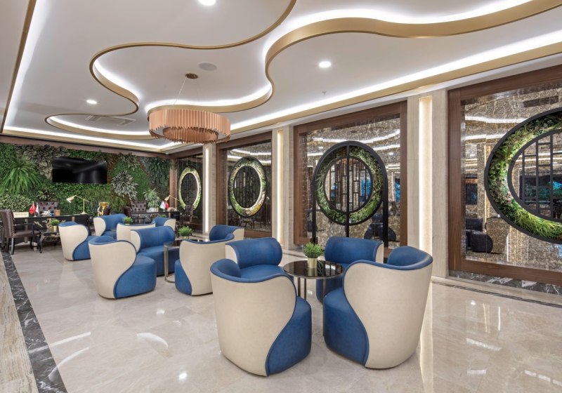 Ausstattung & Service