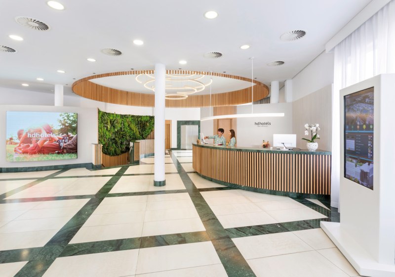 Ausstattung & Service