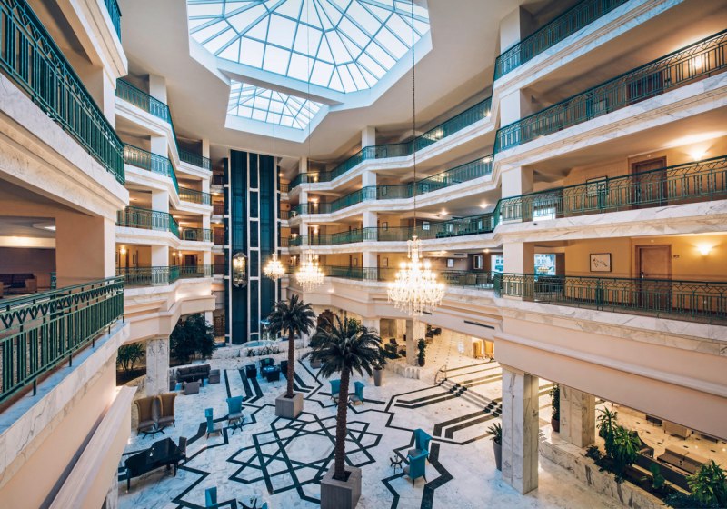 Ausstattung & Service