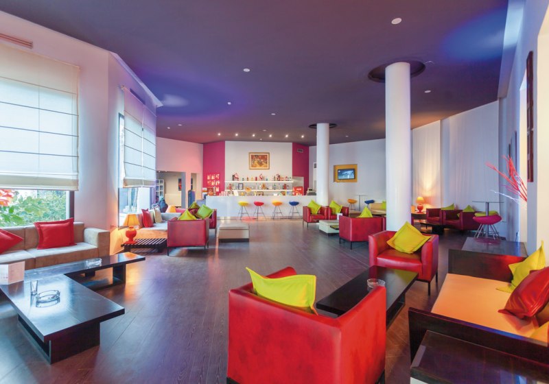 Ausstattung & Service