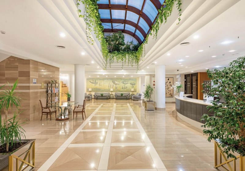 Ausstattung & Service