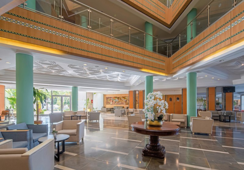 Ausstattung & Service