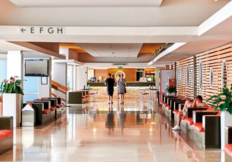 Ausstattung & Service