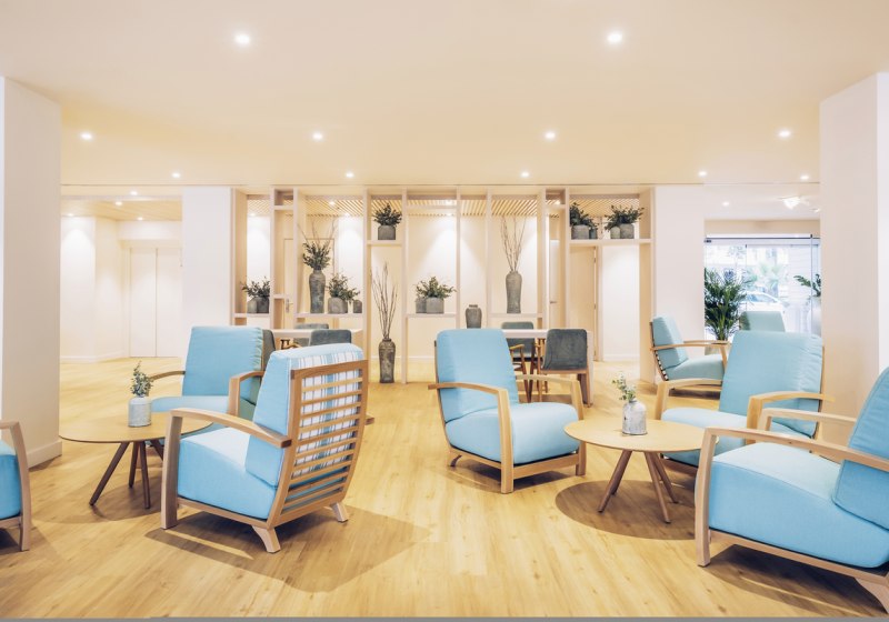 Ausstattung & Service