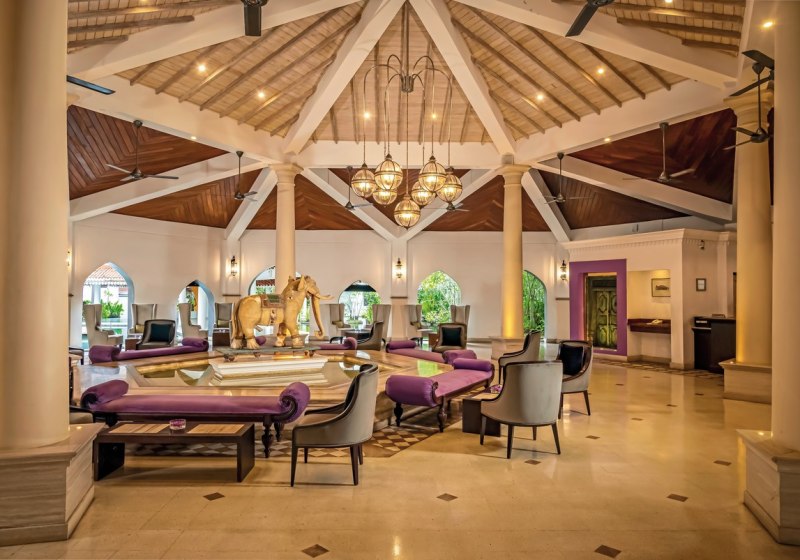 Ausstattung & Service