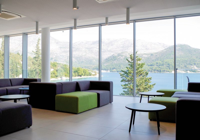 Ausstattung & Service