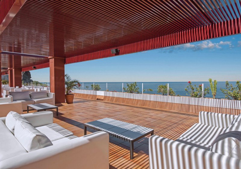 Ausstattung & Service