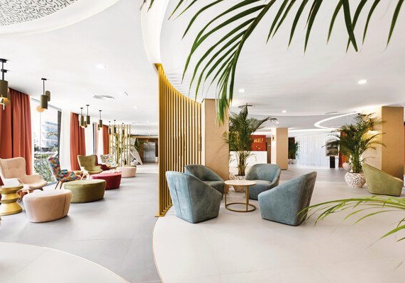 Ausstattung & Service