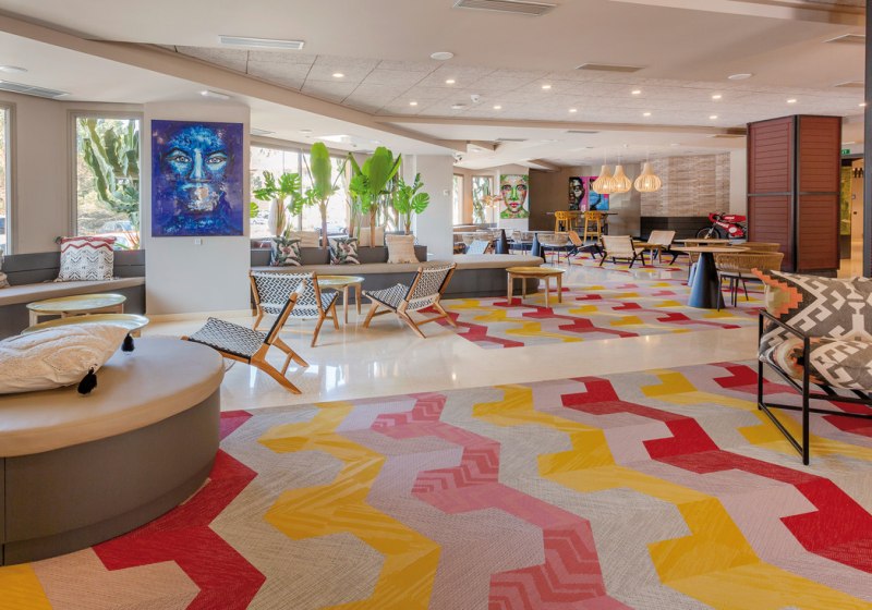 Ausstattung & Service