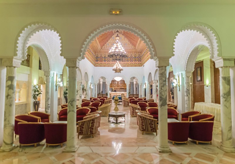 Ausstattung & Service