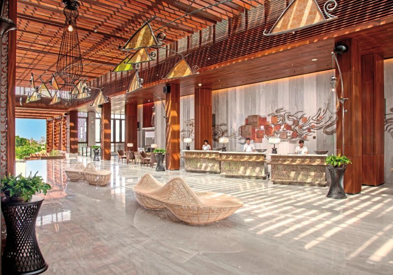 Ausstattung & Service