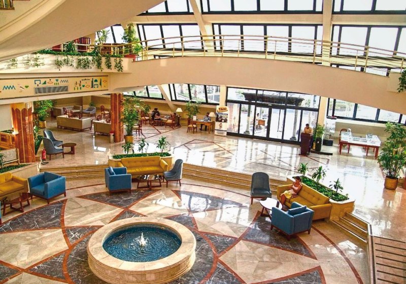 Ausstattung & Service