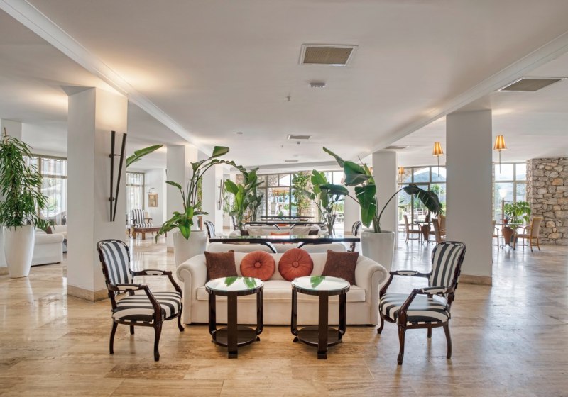 Ausstattung & Service