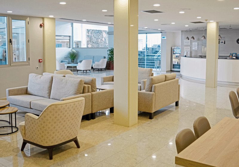 Ausstattung & Service