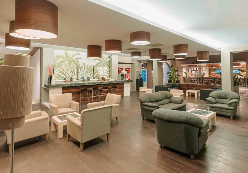 Ausstattung & Service