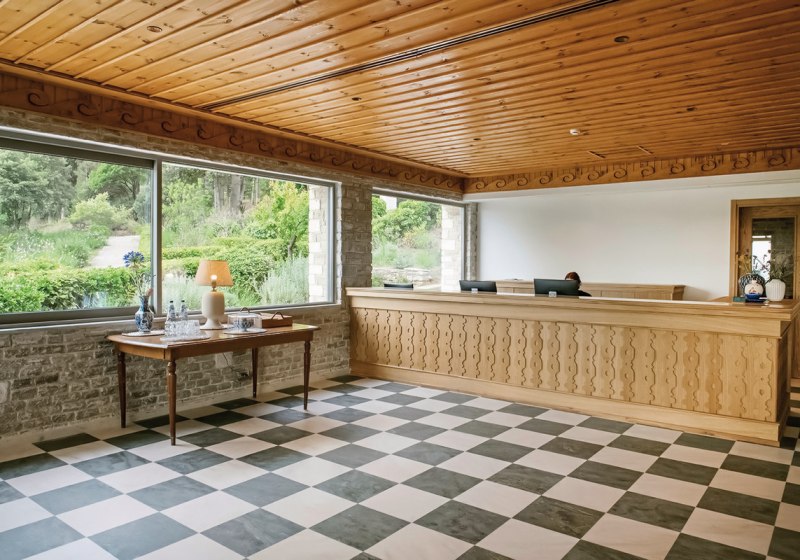 Ausstattung & Service