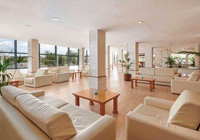 Ausstattung & Service