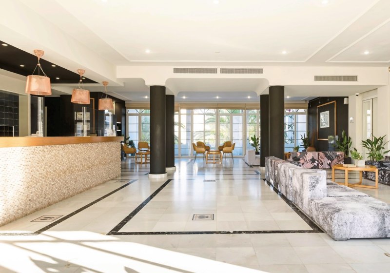 Ausstattung & Service