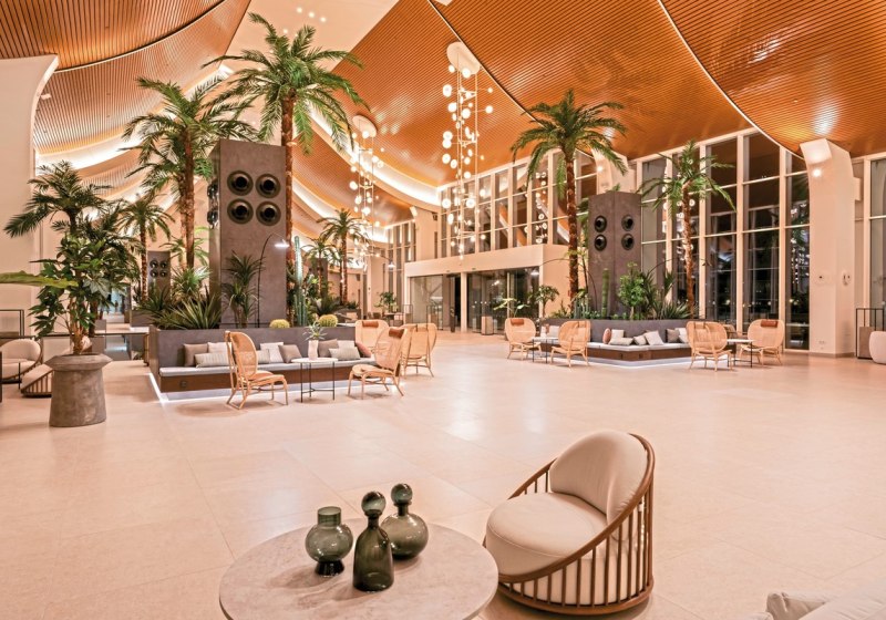 Ausstattung & Service