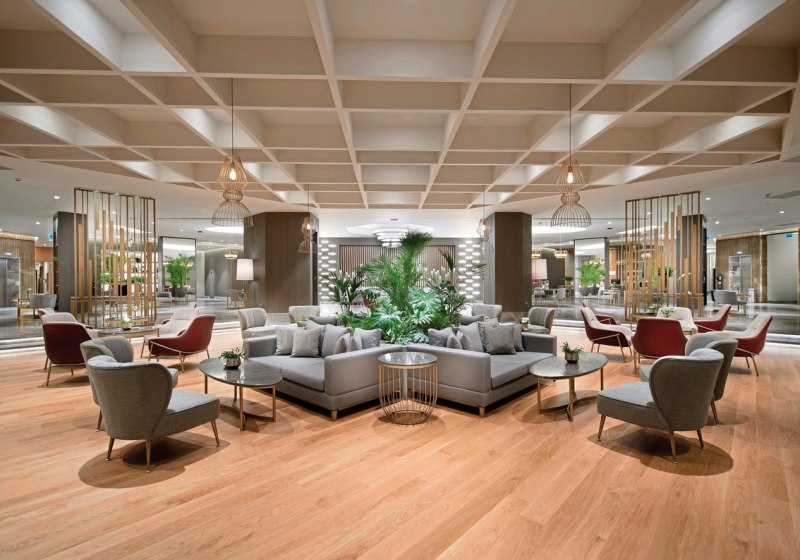 Ausstattung & Service