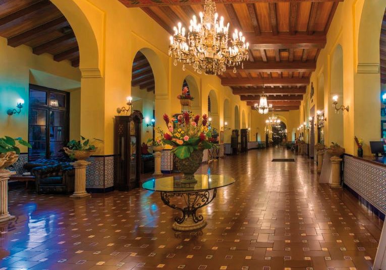 Ausstattung & Service