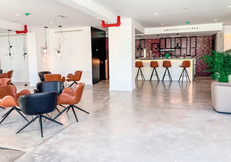 Ausstattung & Service