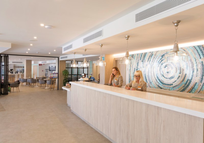 Ausstattung & Service