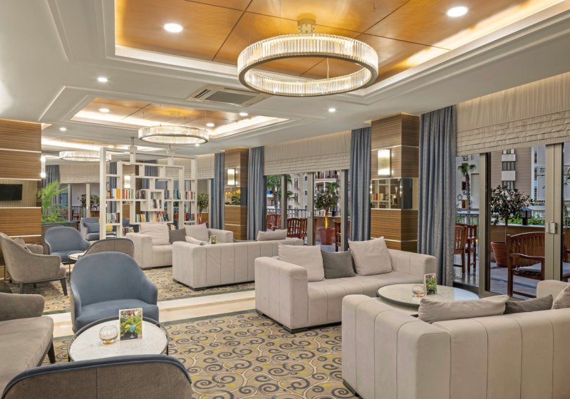 Ausstattung & Service