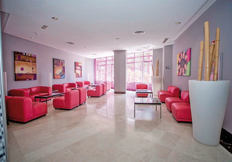 Ausstattung & Service