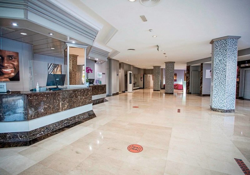 Ausstattung & Service