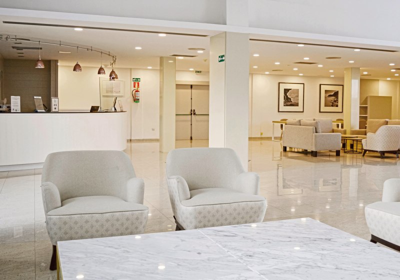 Ausstattung & Service