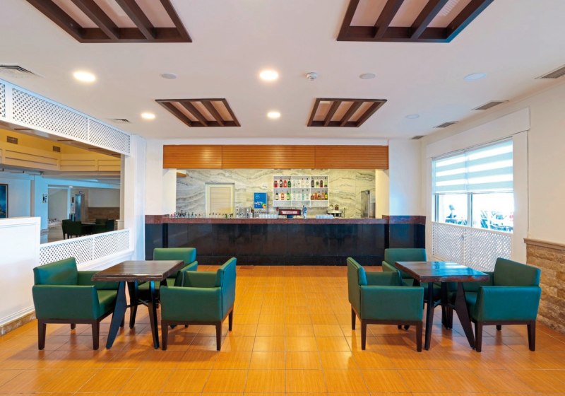 Ausstattung & Service