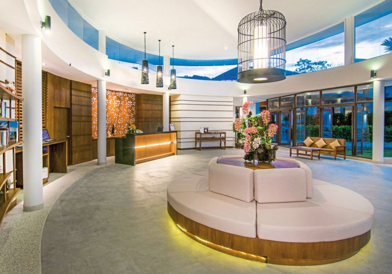 Ausstattung & Service