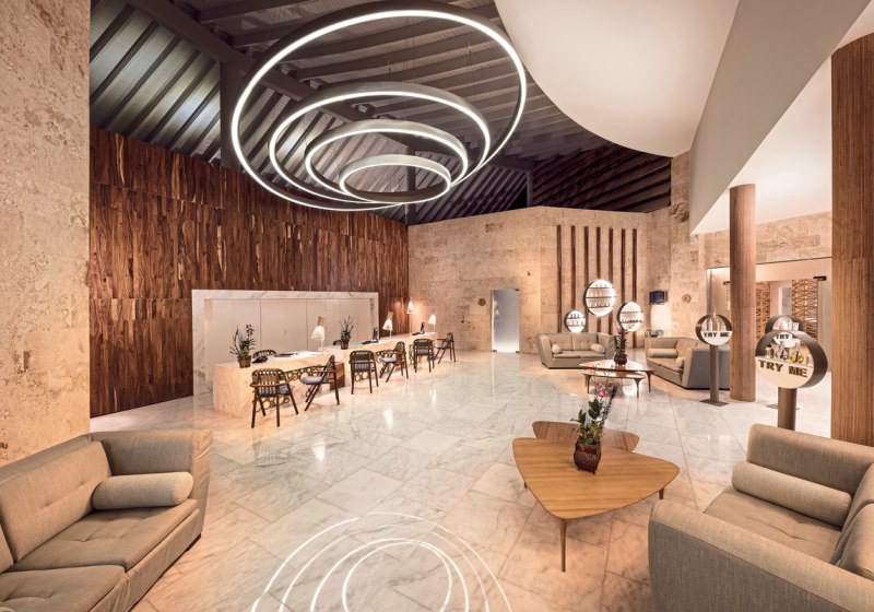 Ausstattung & Service