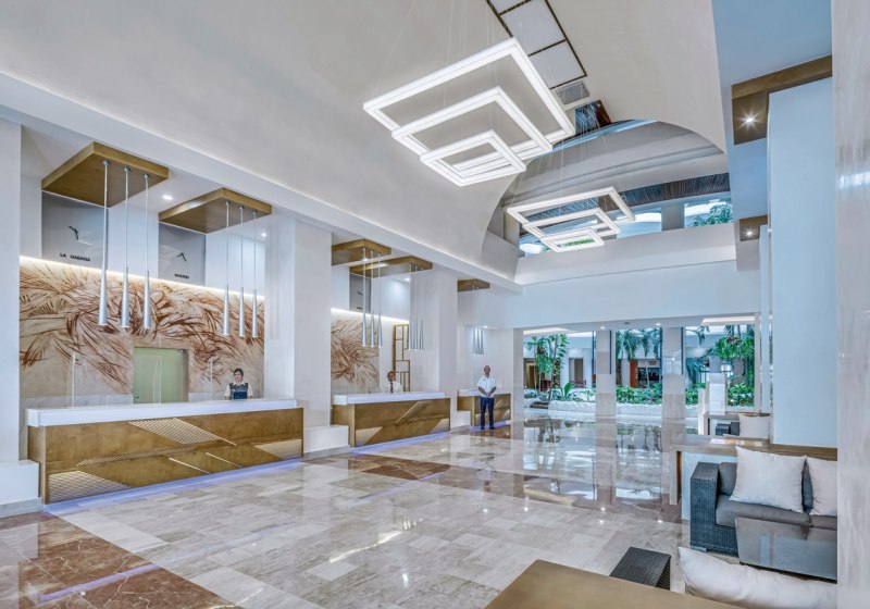 Ausstattung & Service