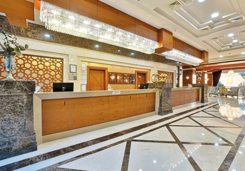 Ausstattung & Service