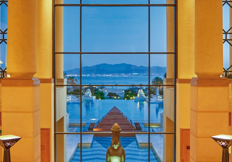 Ausstattung & Service