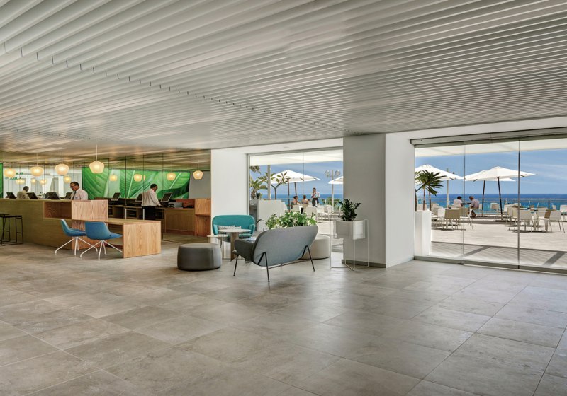 Ausstattung & Service