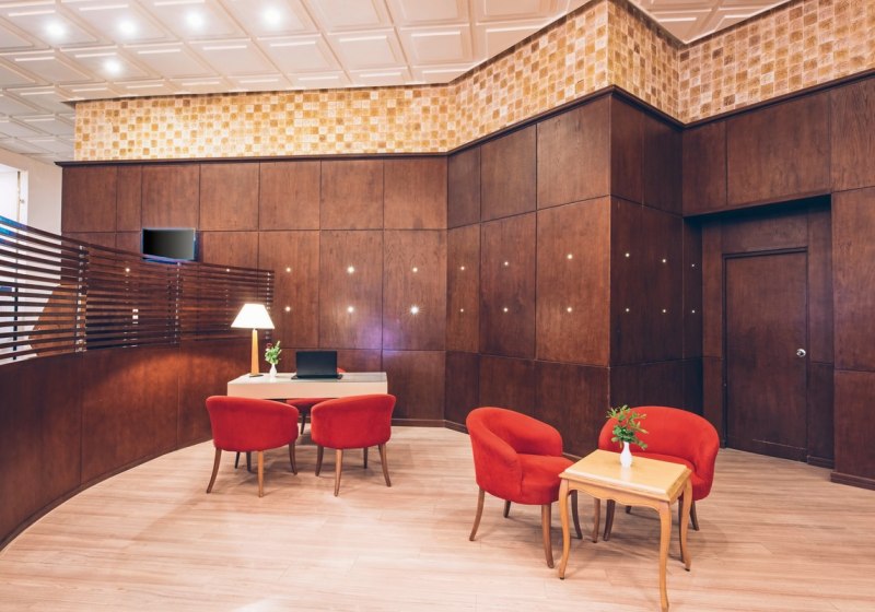 Ausstattung & Service