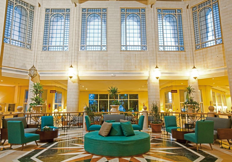 Ausstattung & Service