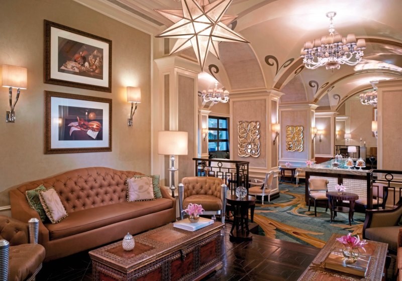 Ausstattung & Service